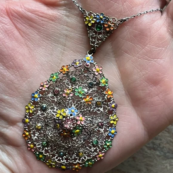 Art Deco Rhodium Plated And Enamel Painted Floral Design LavaliereStyle Necklace - Picture 12 of 16